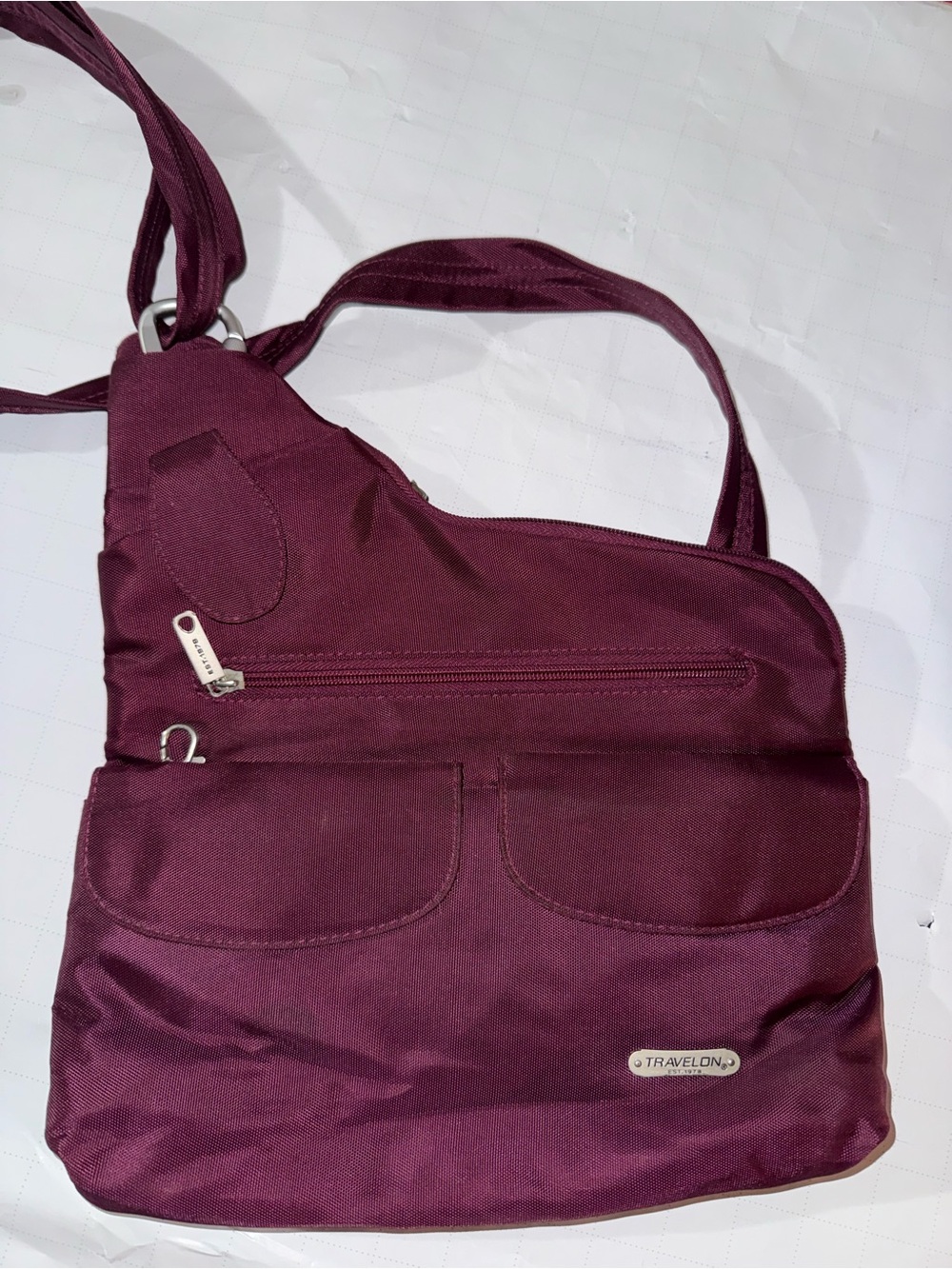 Travelon Crossbody Bag in Plum